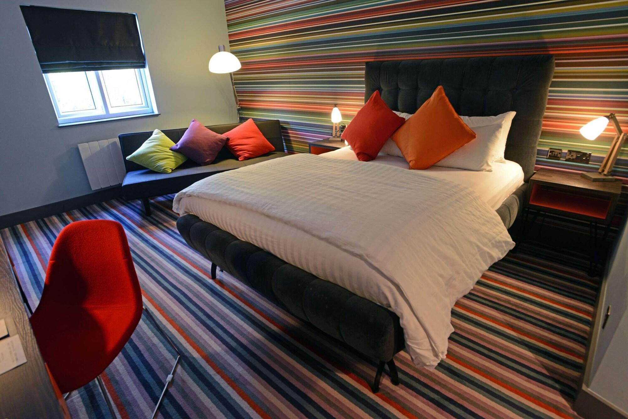 Village Hotel Manchester Bury Bury  Zewnętrze zdjęcie