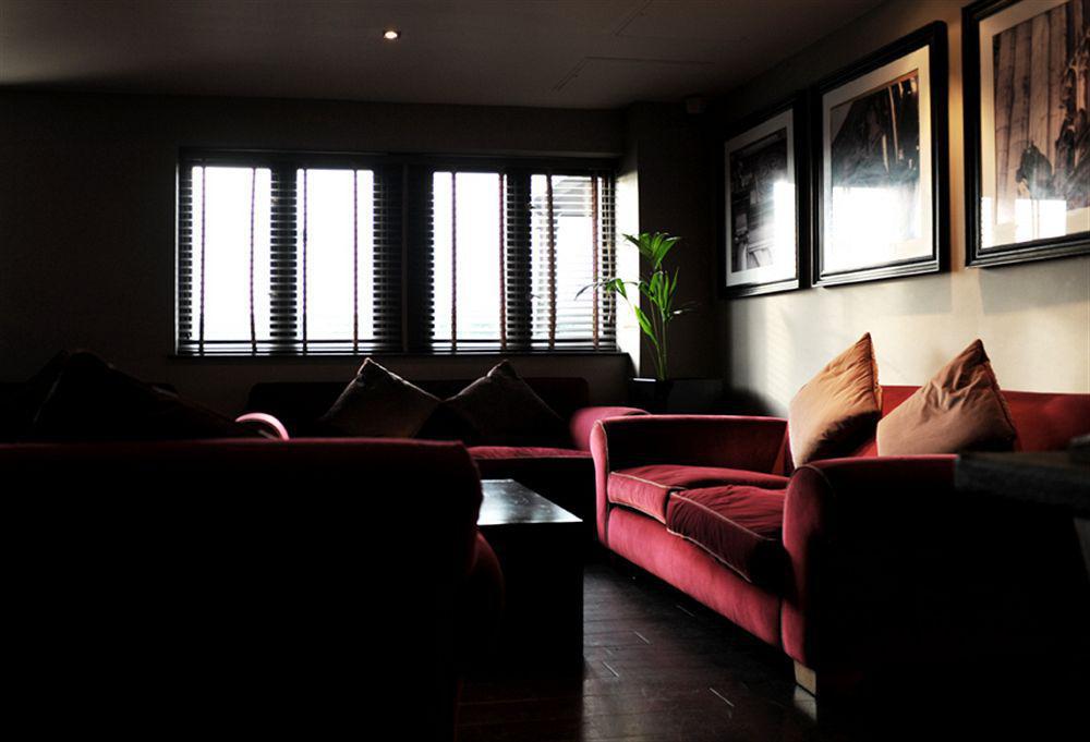 Village Hotel Manchester Bury Bury  Zewnętrze zdjęcie